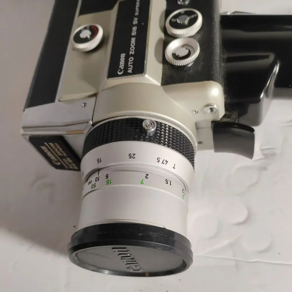 Canon Auto Zoom 518 SV Super 8 Movie Camera w/ Case - UNTESTED Parts Only